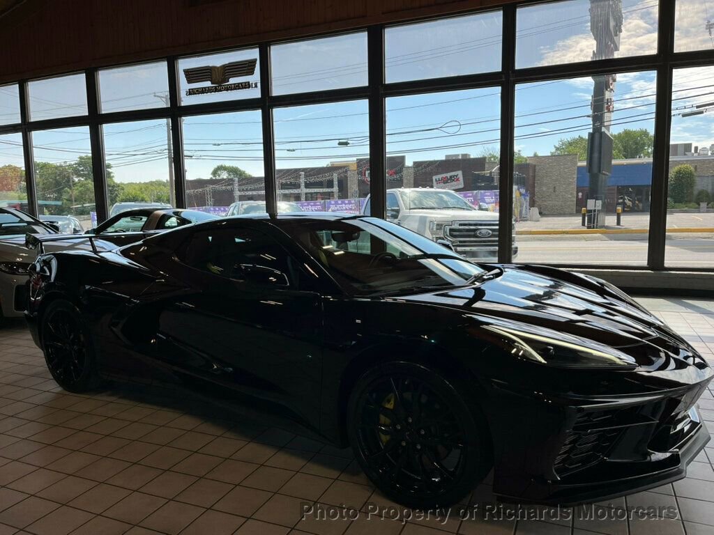 Used 2023 Chevrolet Corvette Stingray Preferred Conv w/ Battery Protection Package image 5
