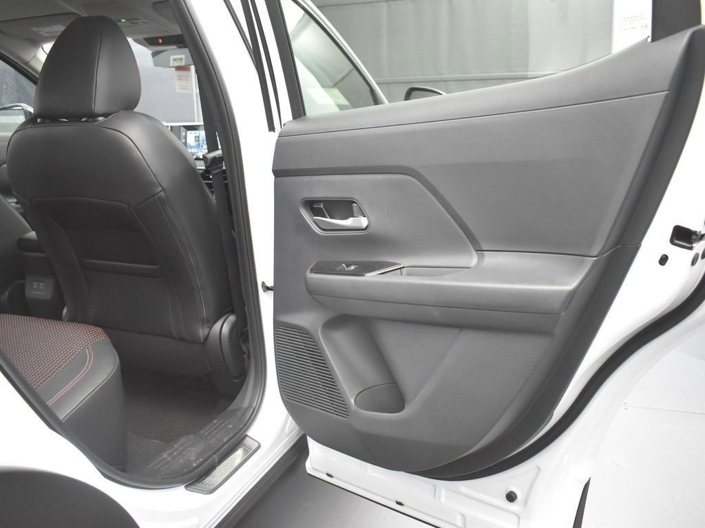 New 2026 Nissan Kicks SR w/ Illumination Package image 20