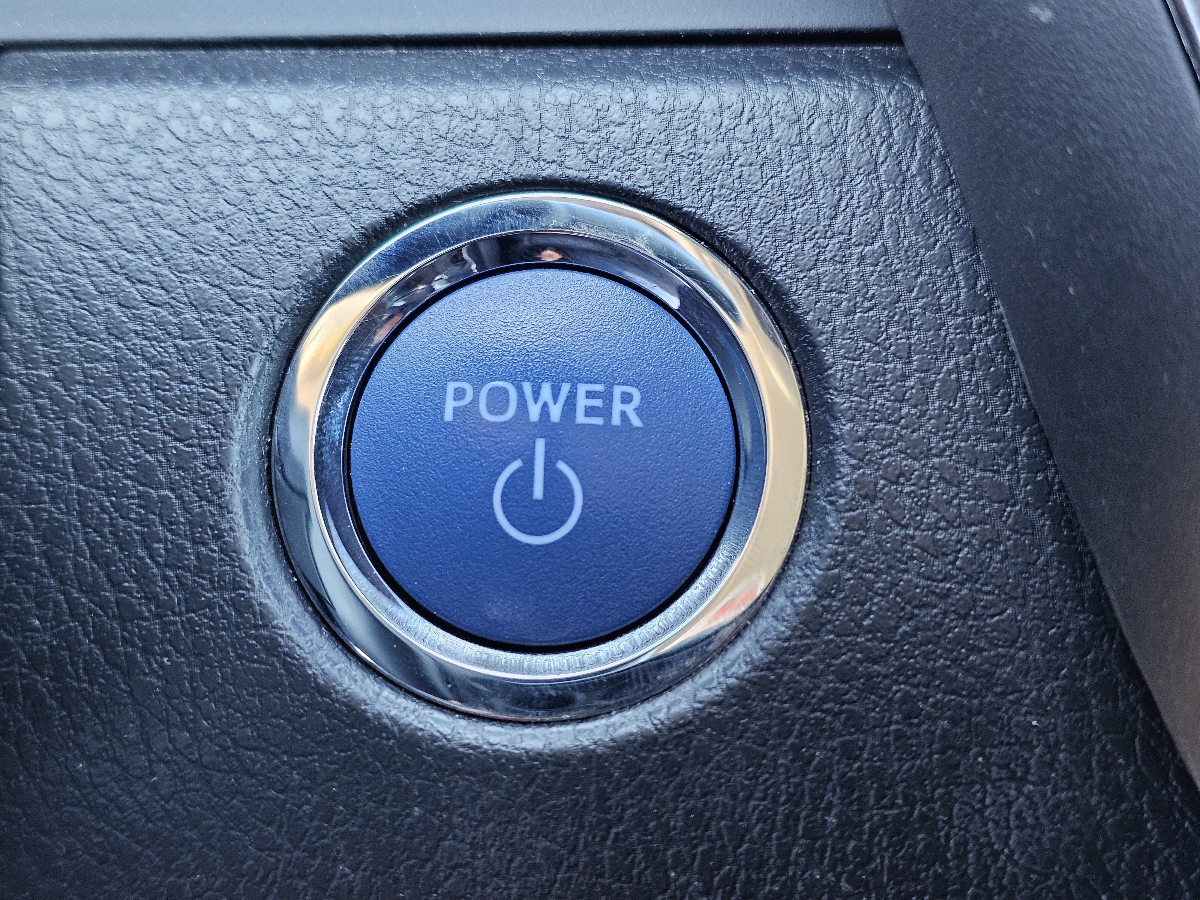 Used 2020 Toyota Camry SE image 23