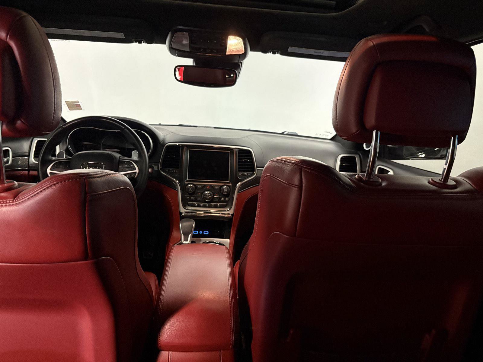 Used 2018 Jeep Grand Cherokee Trackhawk AWD/4WD image 33