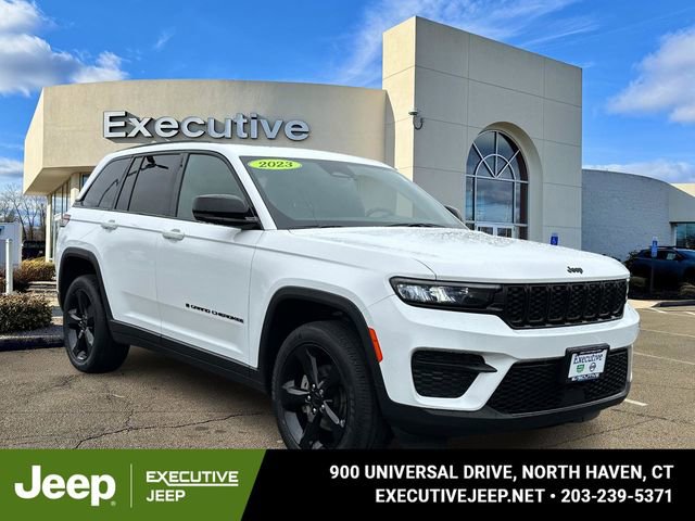 Used 2023 Jeep Grand Cherokee Altitude