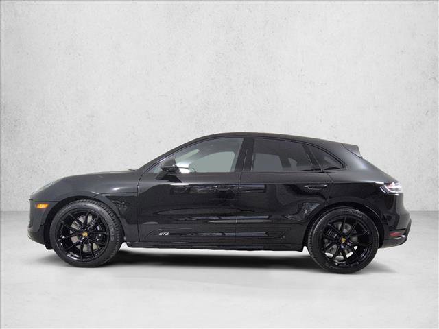 New 2026 Porsche Macan GTS image 2