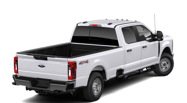 New 2026 Ford F250 XL w/ XL Chrome Package image 3