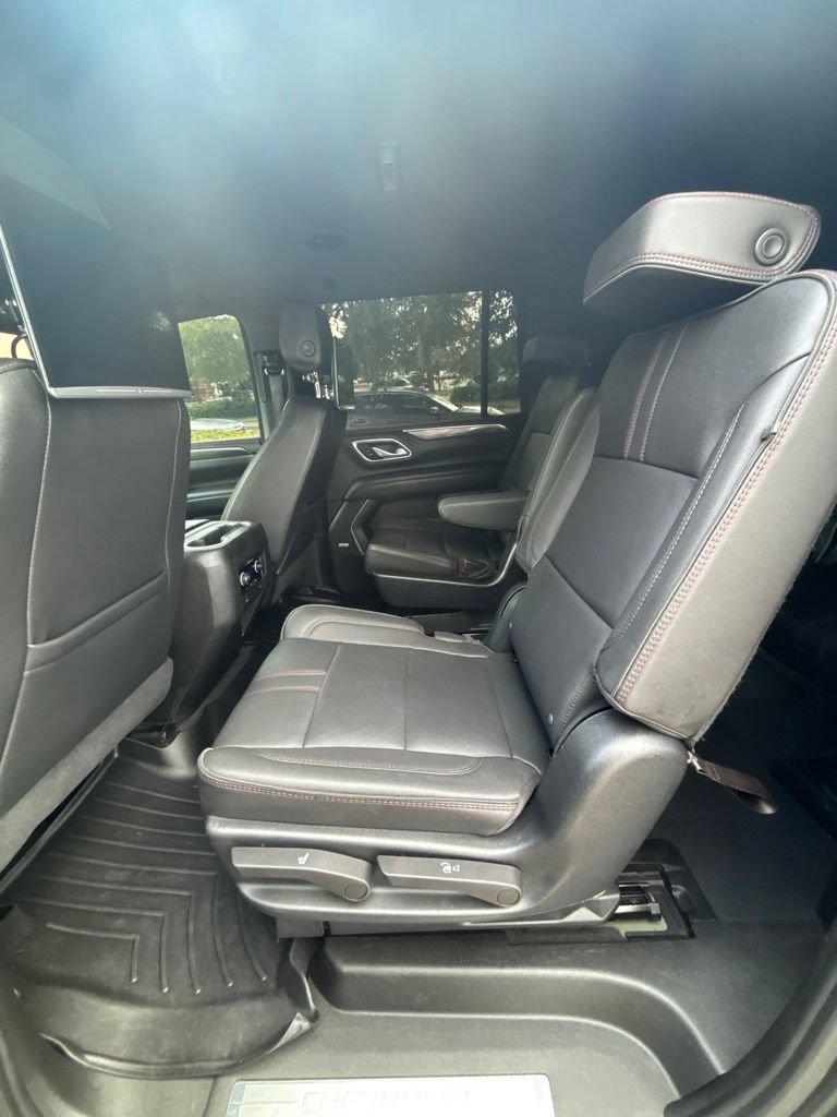 Used 2021 Chevrolet Suburban RST AWD/4WD image 21