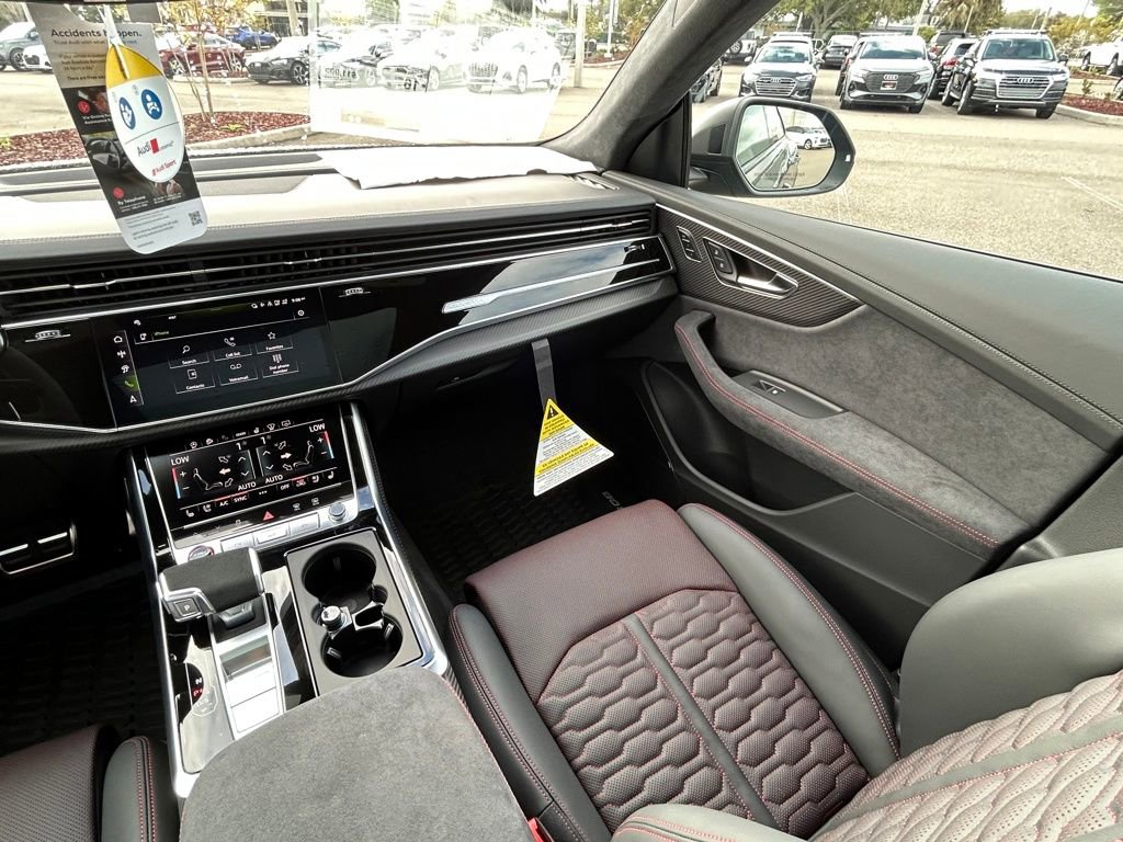 New 2026 Audi RS Q8 performance image 11