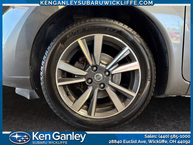 Used 2017 Nissan Versa Note FWD image 25