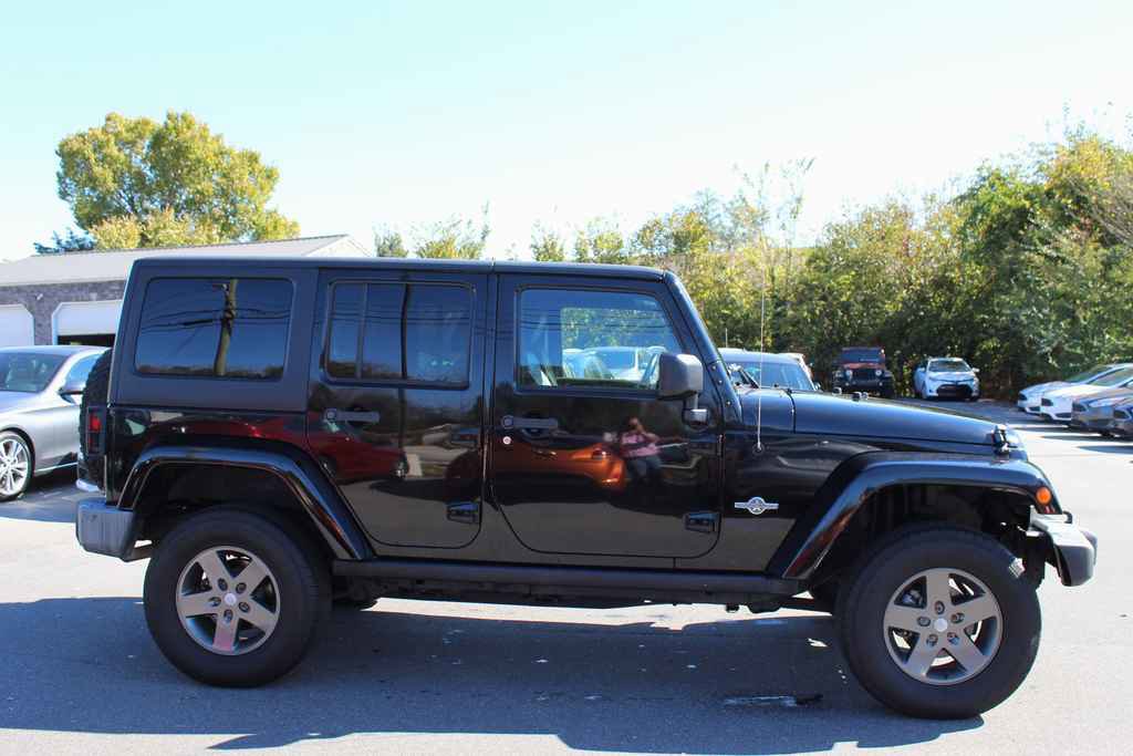 Used 2015 Jeep Wrangler Unlimited Sport image 4