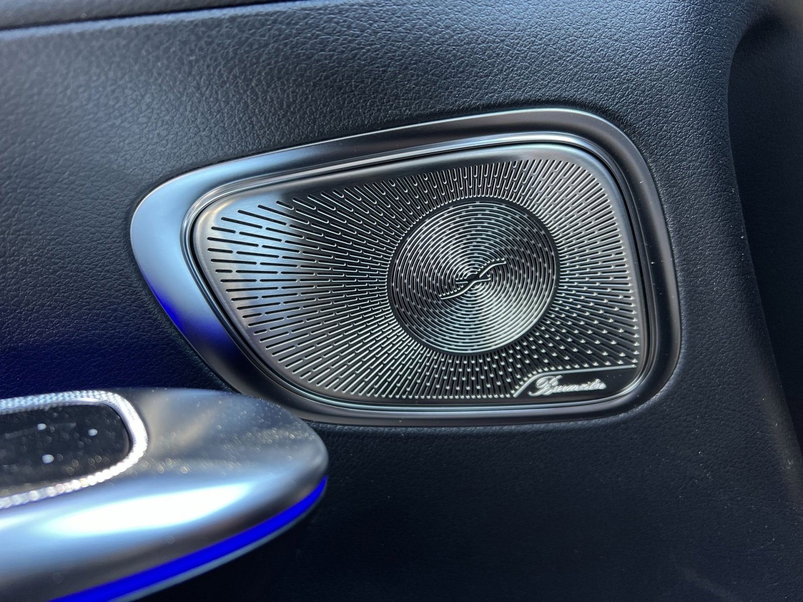 New 2026 Mercedes-Benz GLC 300 4MATIC image 34