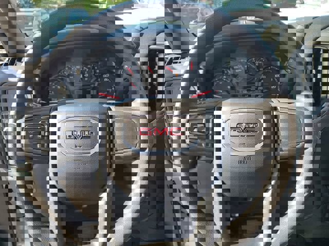 New 2026 GMC Sierra 1500 Pro w/ Pro Value Package image 21