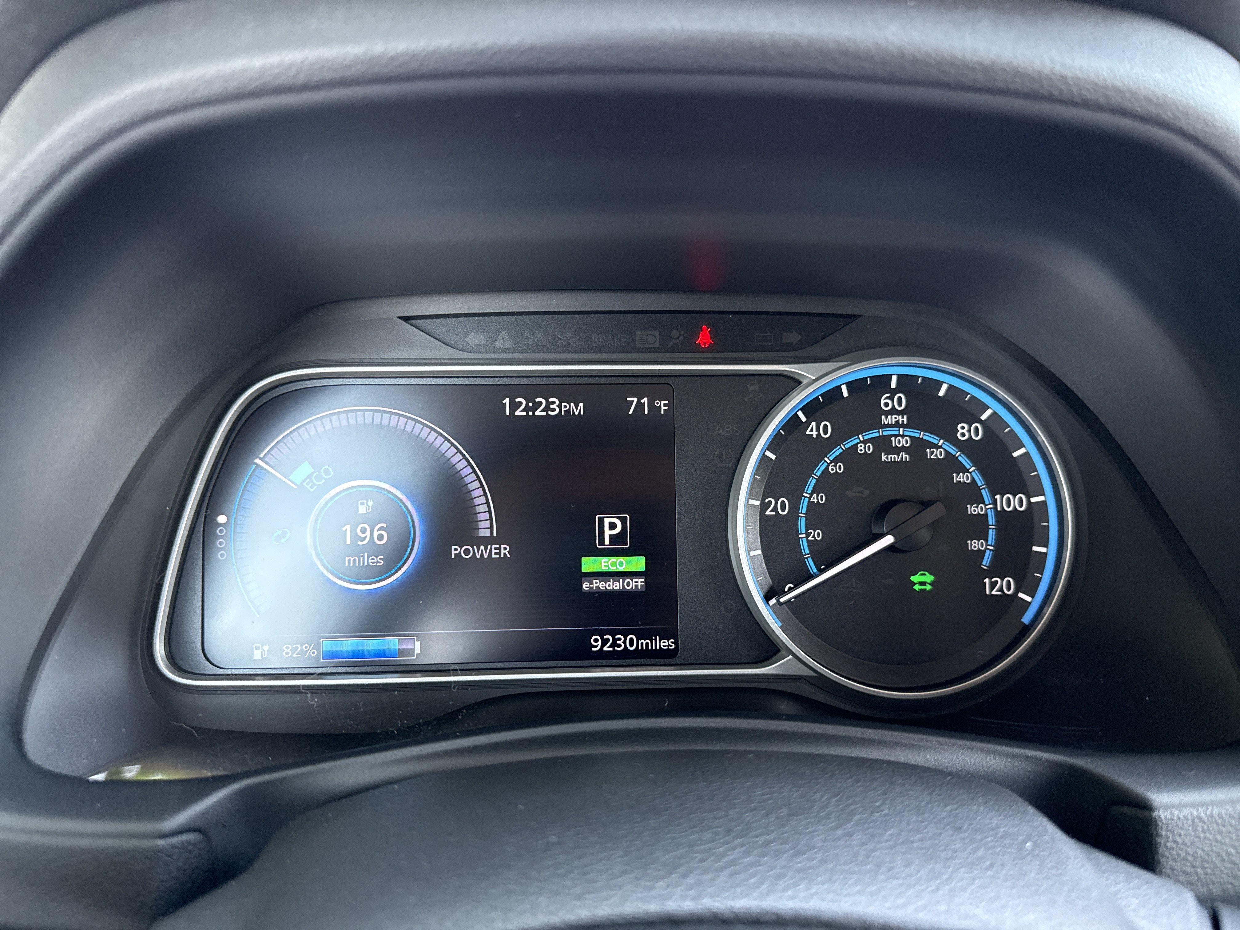 Certified 2024 Nissan Leaf SV Plus FWD image 3
