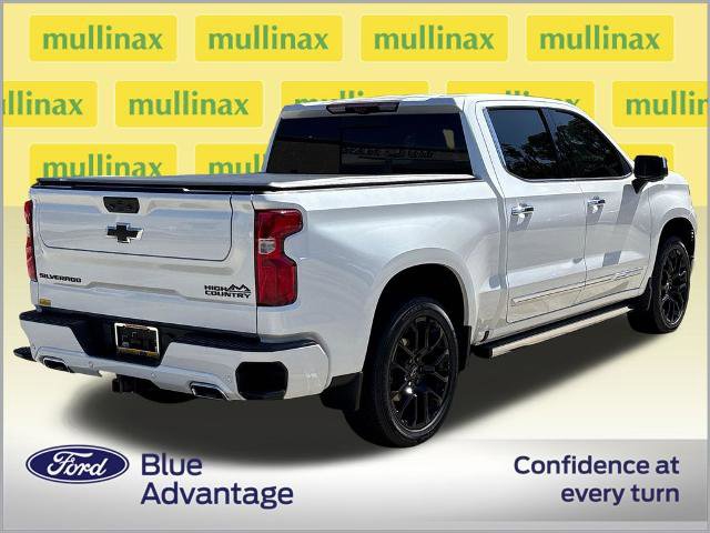 Used 2023 Chevrolet Silverado 1500 High Country w/ High Country Premium Package AWD/4WD image 4