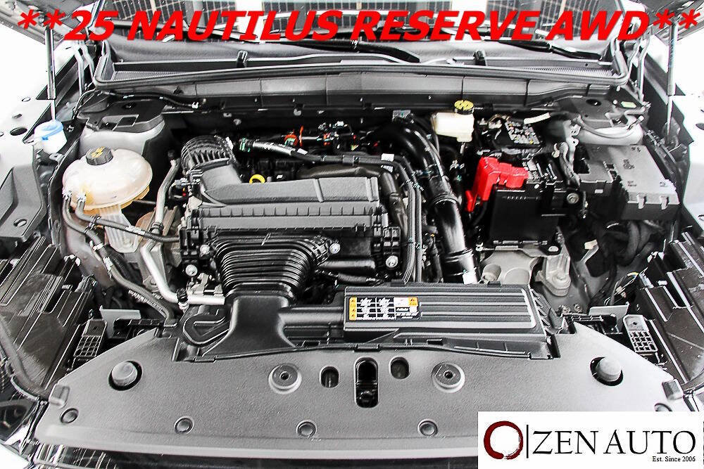 Used 2025 Lincoln Nautilus Reserve image 66