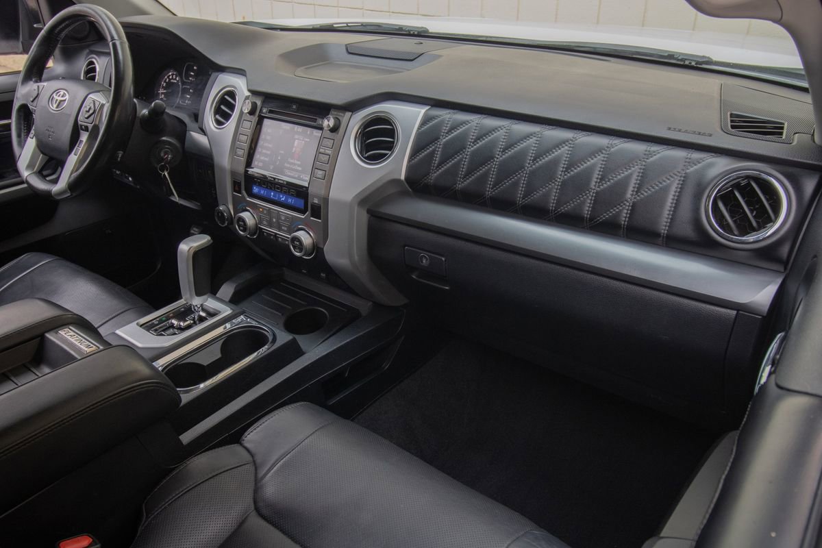 Used 2018 Toyota Tundra Platinum image 25