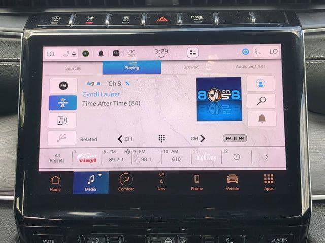Certified 2023 Jeep Grand Cherokee L Limited AWD/4WD image 22