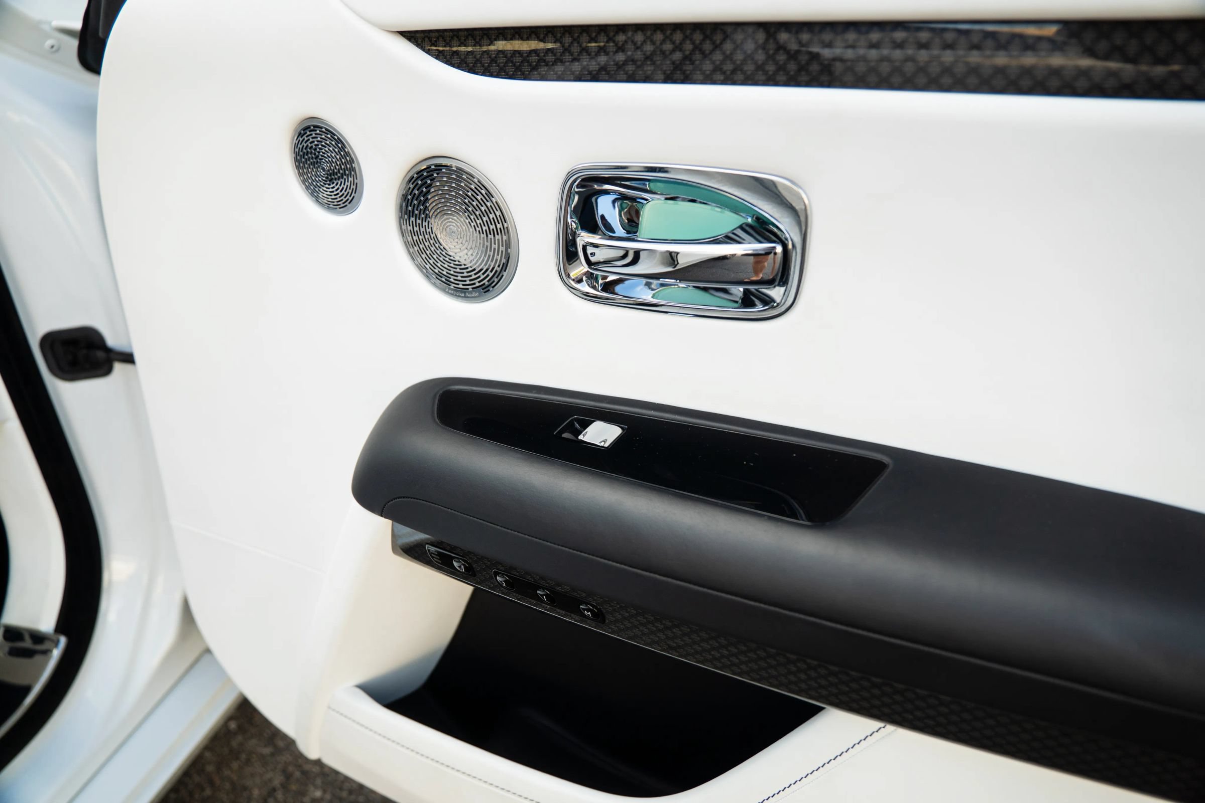 Used 2022 Rolls-Royce Ghost Black Badge AWD/4WD image 32