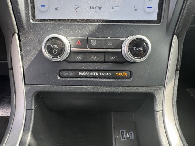 Used 2022 Ford Edge SEL image 31