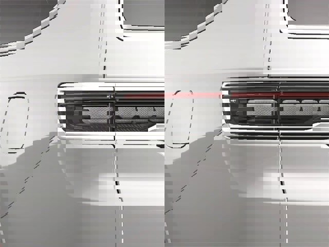 New 2024 Jeep Grand Wagoneer L Series III w/ HD Trailer Tow Package image 12