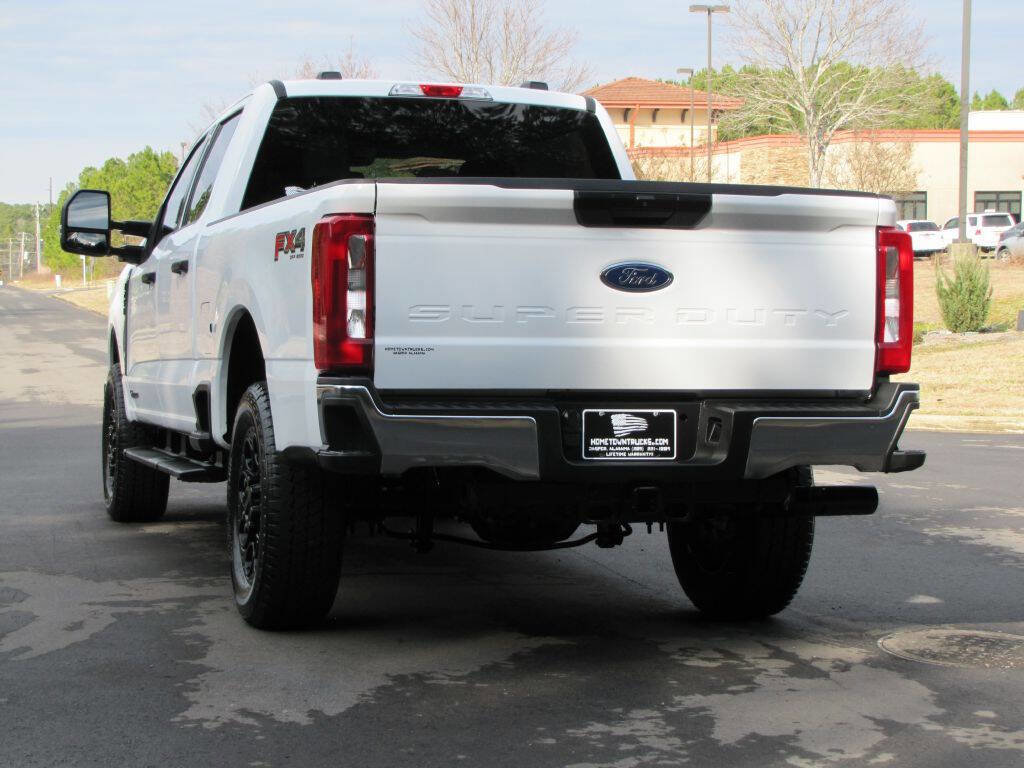 Used 2024 Ford F250 XLT w/ FX4 Off-Road Package image 10