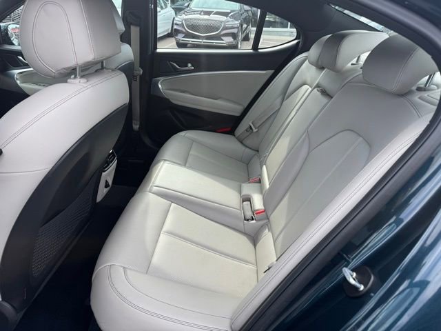 Certified 2022 Genesis G70 2.0T image 32