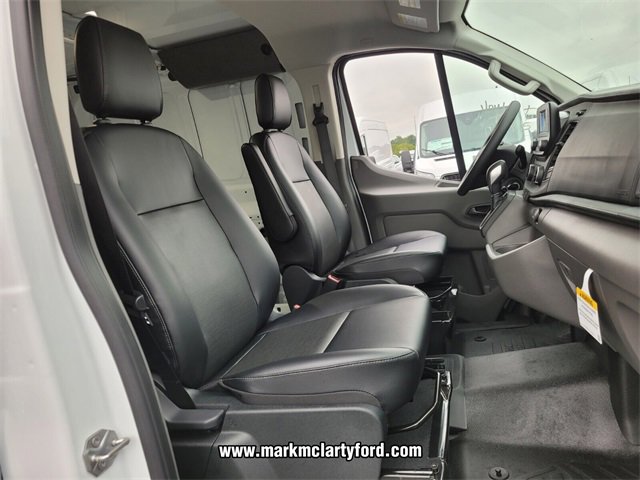 New 2025 Ford Transit 250 Low Roof AWD image 9