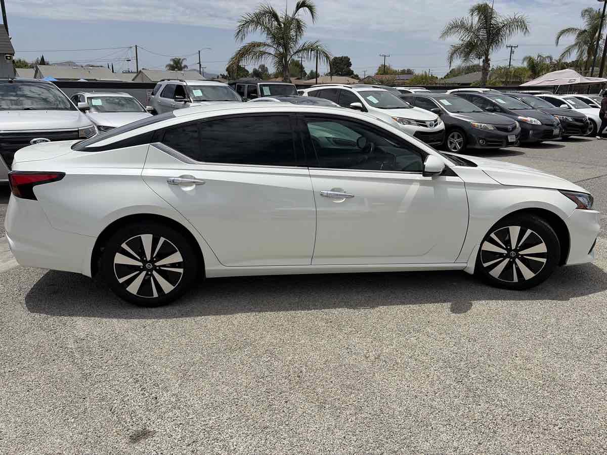 Used 2019 Nissan Altima 2.5 SL FWD image 4