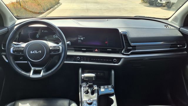 Used 2024 Kia Sportage EX image 20