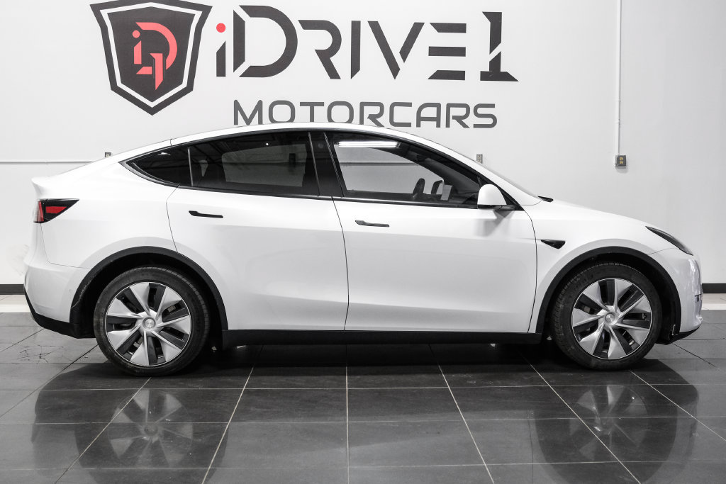 Used 2021 Tesla Model Y Long Range AWD/4WD image 8