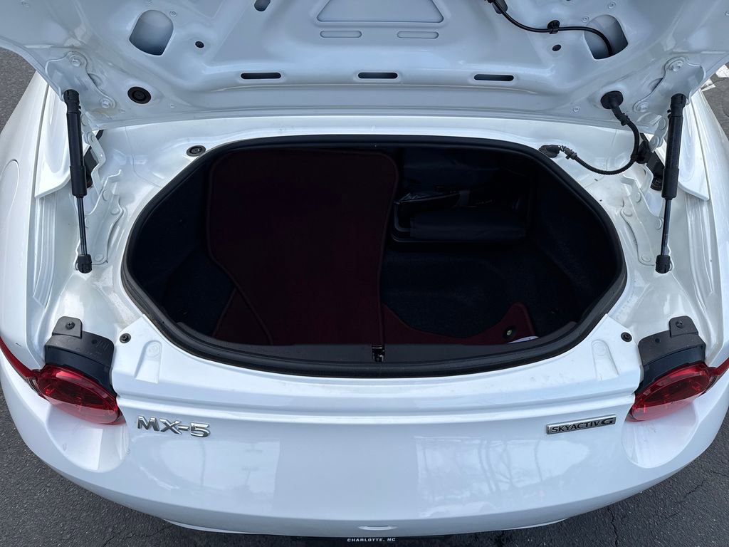 Used 2020 MAZDA MX-5 Miata RF 100th Anniversary image 20