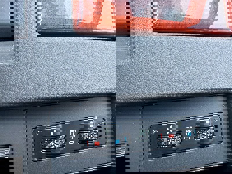 Used 2010 Lexus RX 450h AWD image 22