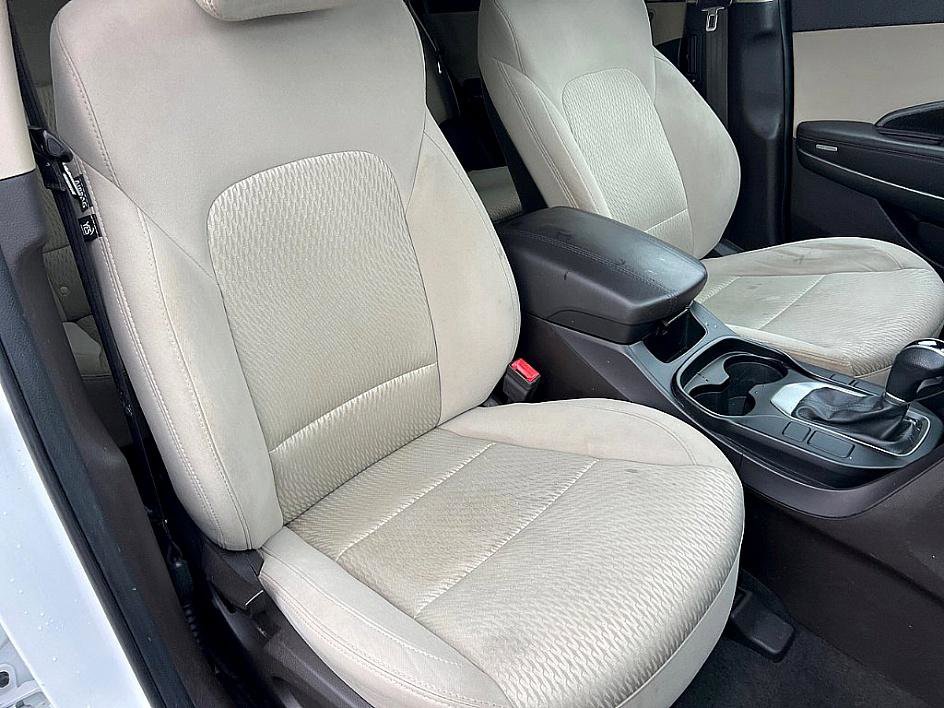 Used 2017 Hyundai Santa Fe Sport image 19