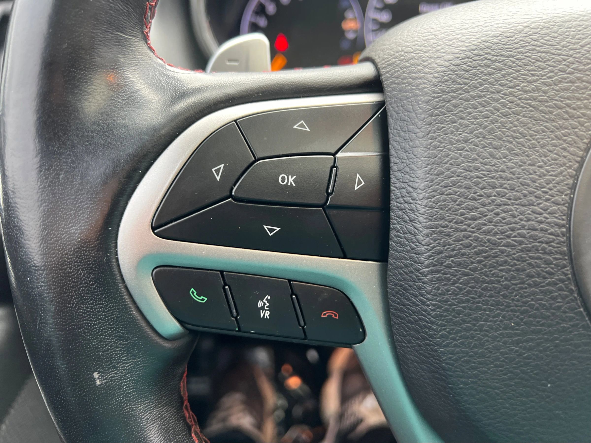 Used 2019 Jeep Grand Cherokee Trailhawk image 30