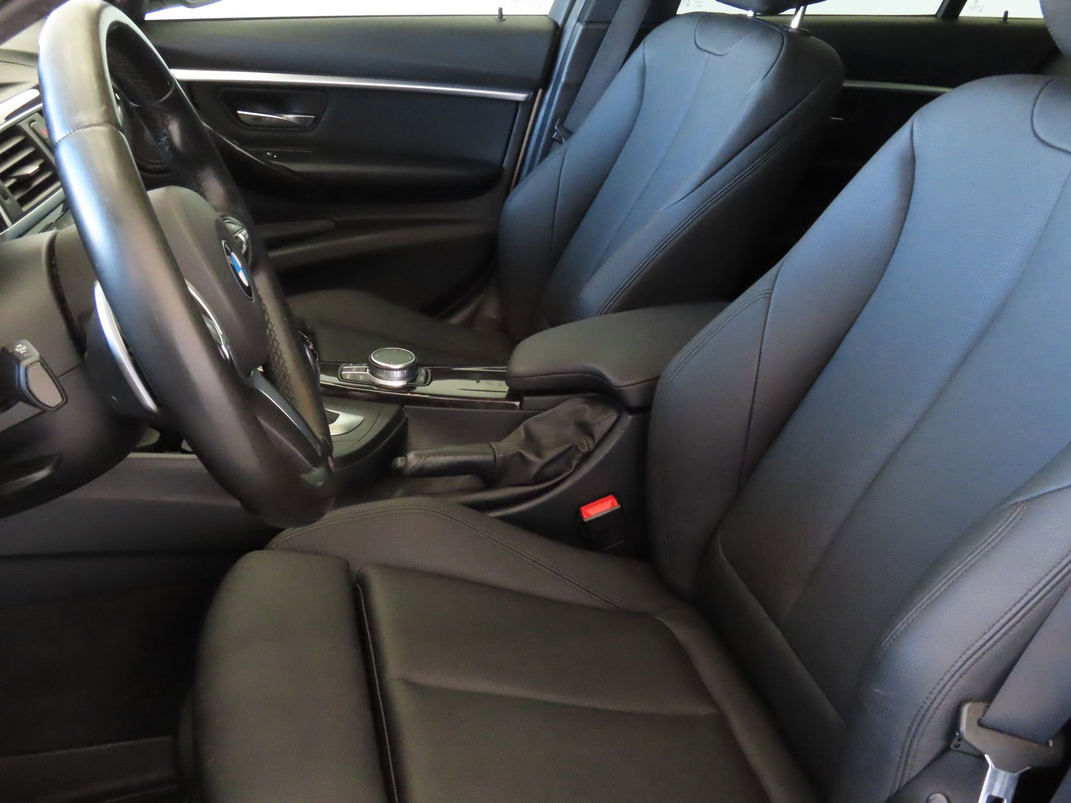 Used 2018 BMW 340i Sedan image 13