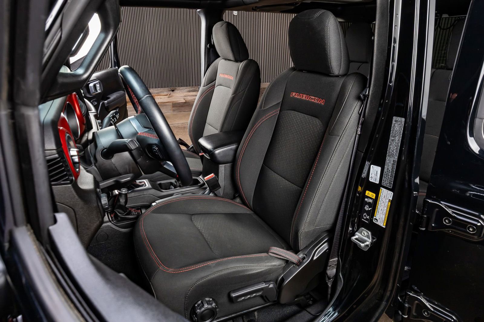 Used 2022 Jeep Wrangler Unlimited Rubicon AWD/4WD image 27