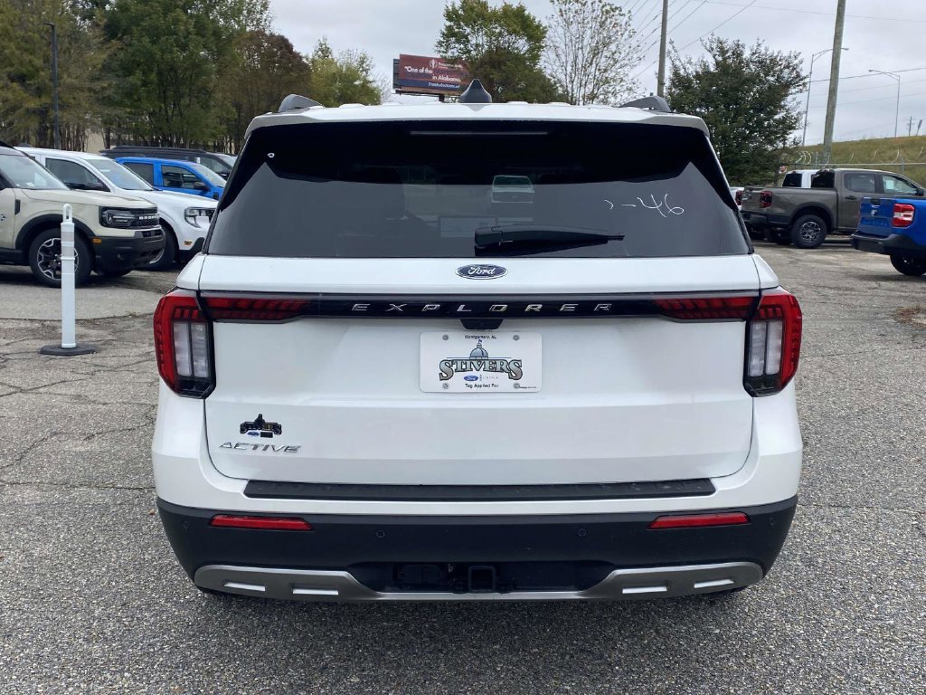 New 2026 Ford Explorer Active w/ Active Comfort Package RWD image 4