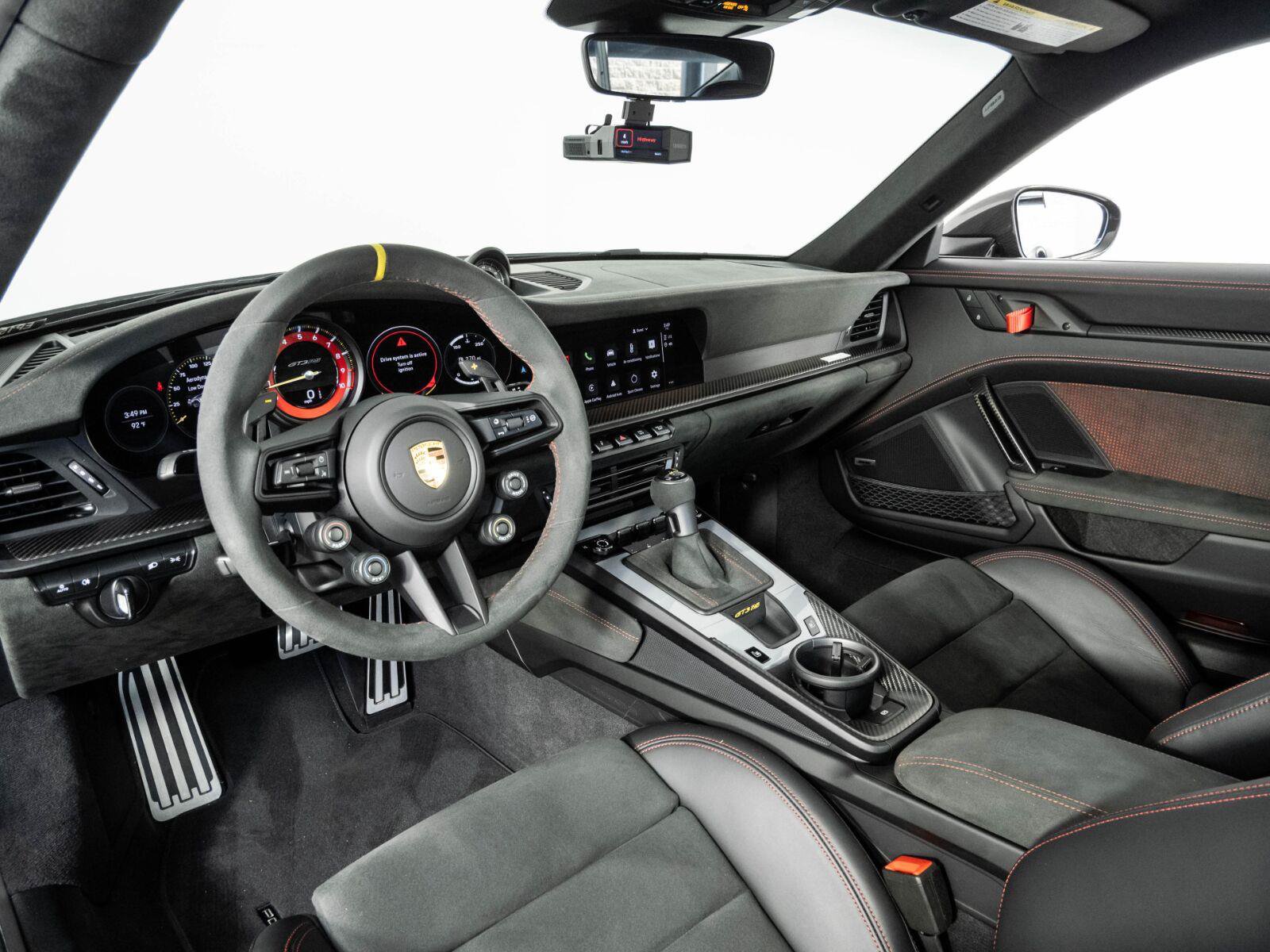 Certified 2025 Porsche 911 GT3 RS RWD image 4
