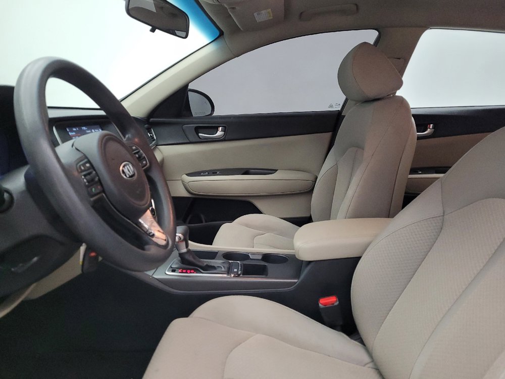 Used 2018 Kia Optima LX image 17