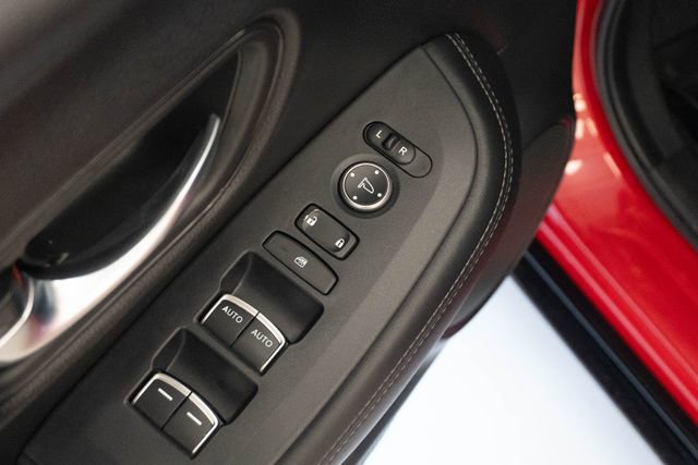 Used 2024 Honda HR-V EX-L image 13