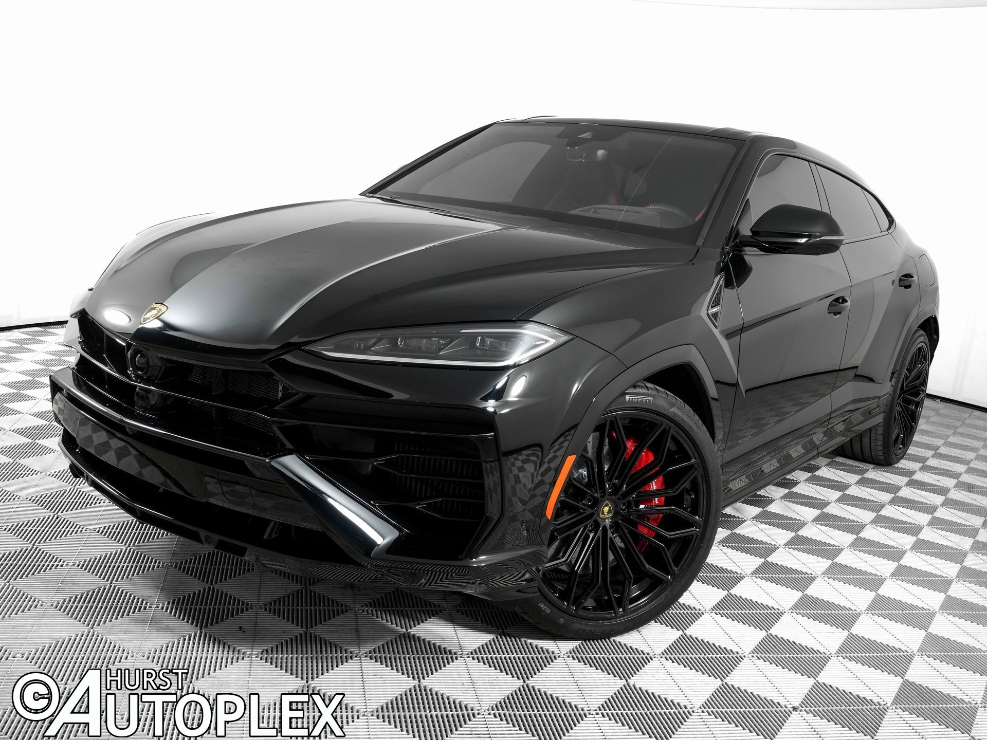 Used 2025 Lamborghini Urus SE