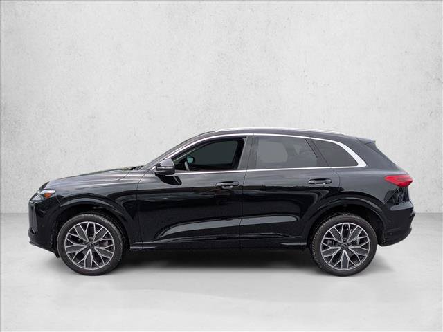 Certified 2025 Audi Q5 Premium AWD/4WD image 8