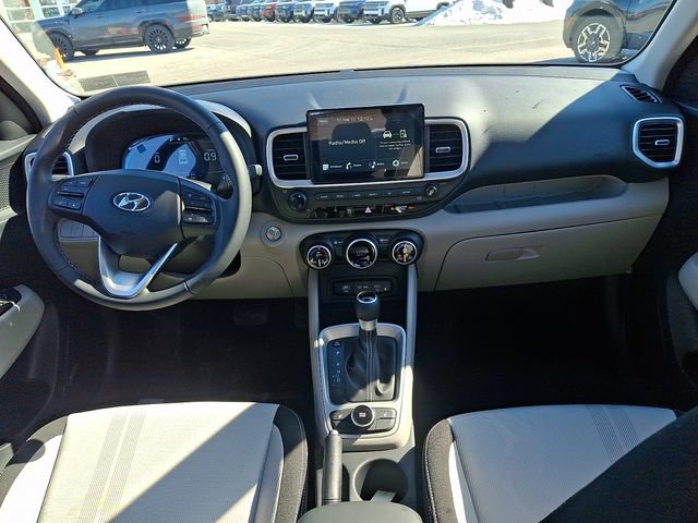 New 2026 Hyundai Venue SEL FWD image 10