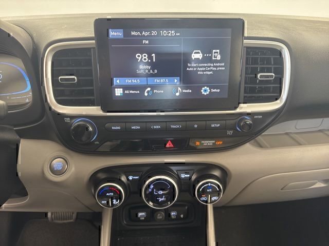 Certified 2026 Hyundai Venue SEL FWD image 14