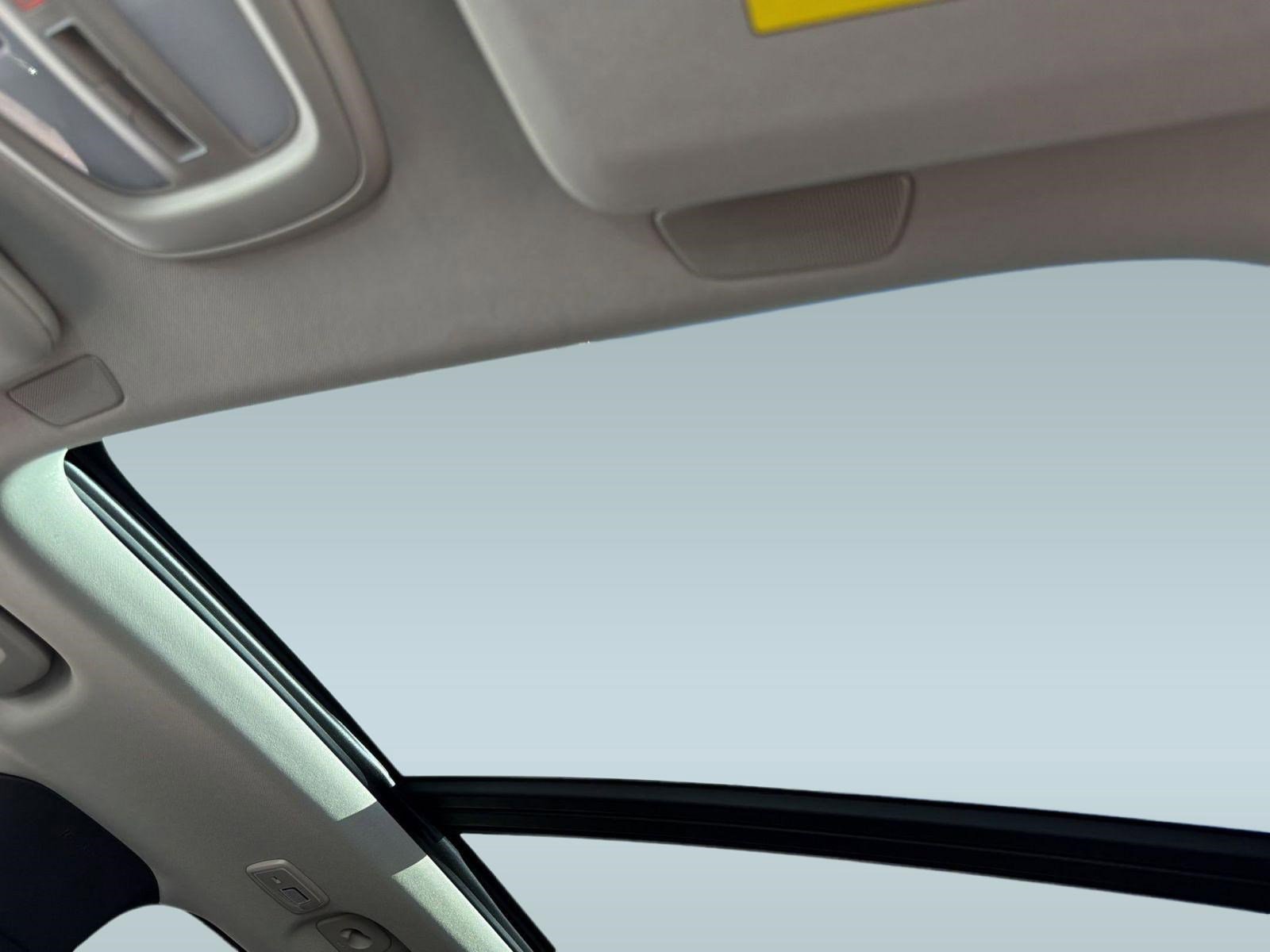 Certified 2023 Volvo XC90 B6 Plus w/ Protection Package Premier AWD/4WD image 16