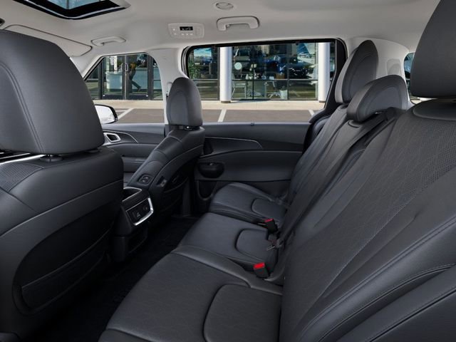 New 2026 Kia Carnival SX image 18