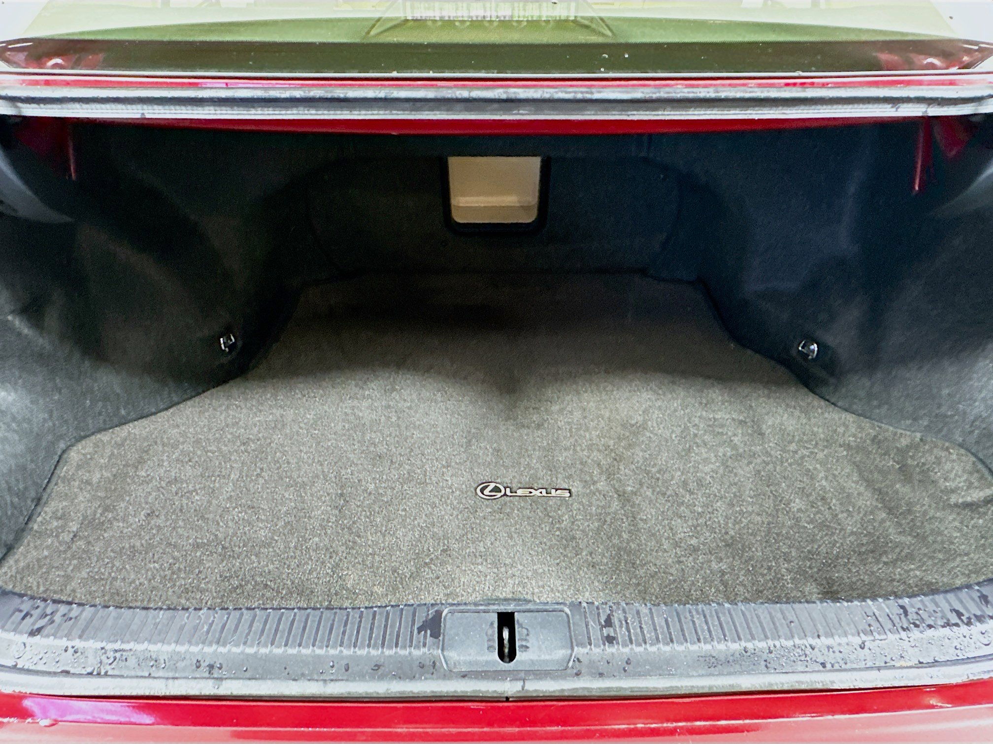 Used 2015 Lexus ES 350 w/ Luxury Package FWD image 29