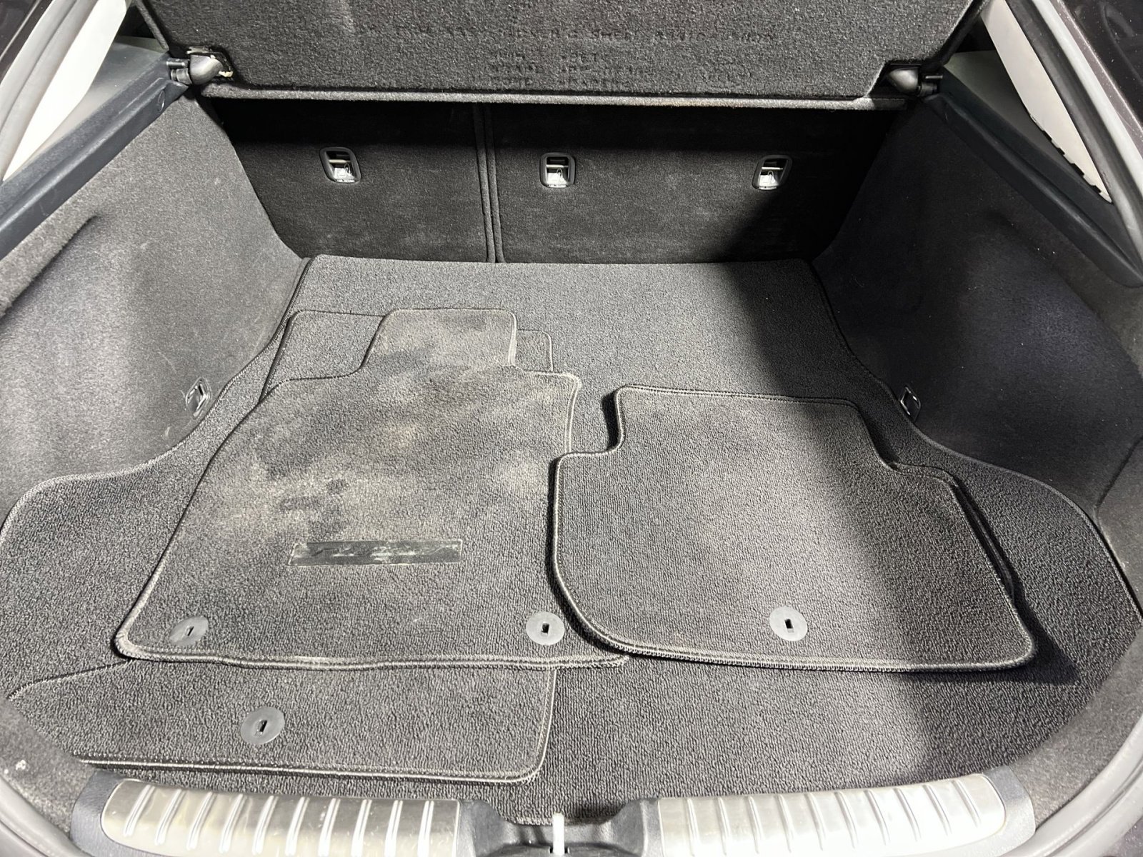 Used 2019 Kia Stinger image 24