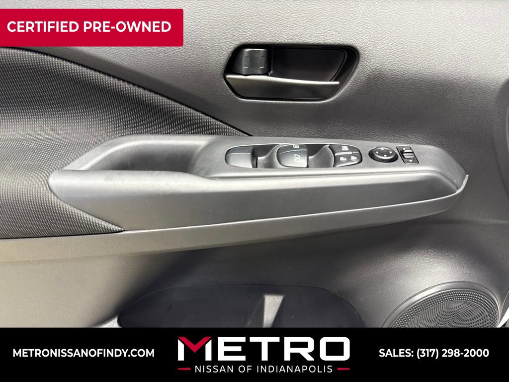 Used 2025 Nissan Kicks Play S FWD image 8