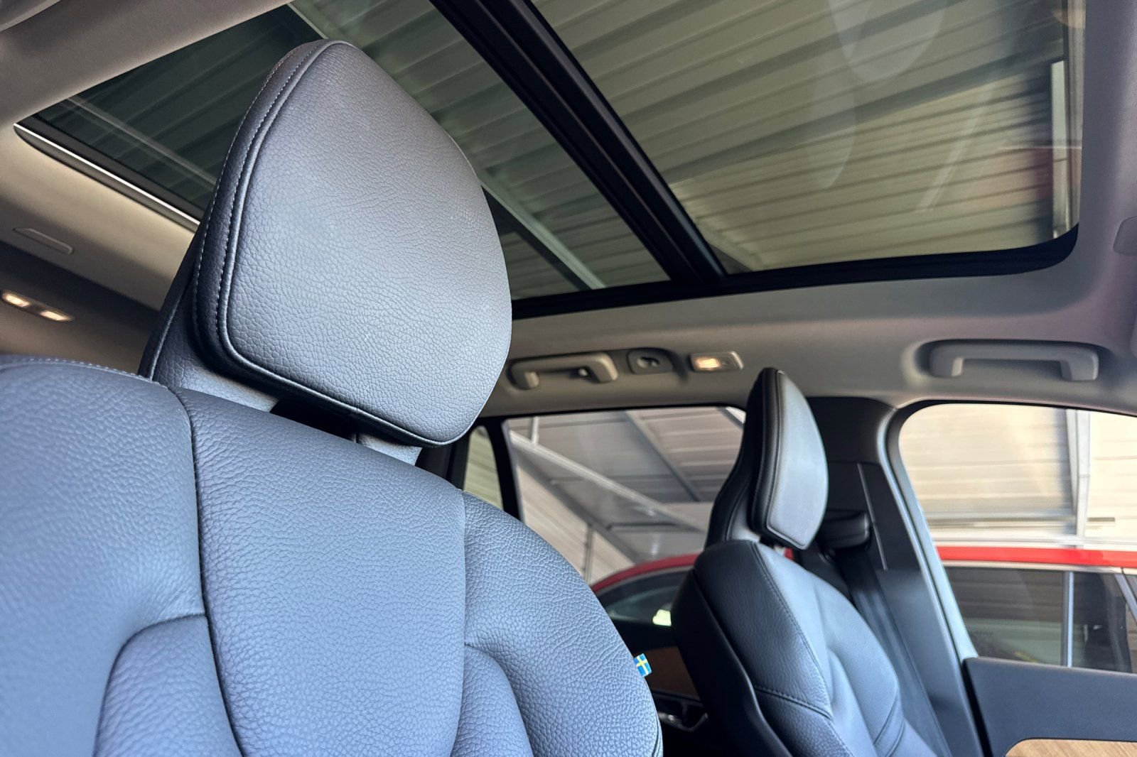 Used 2025 Volvo XC90 B6 Plus image 20