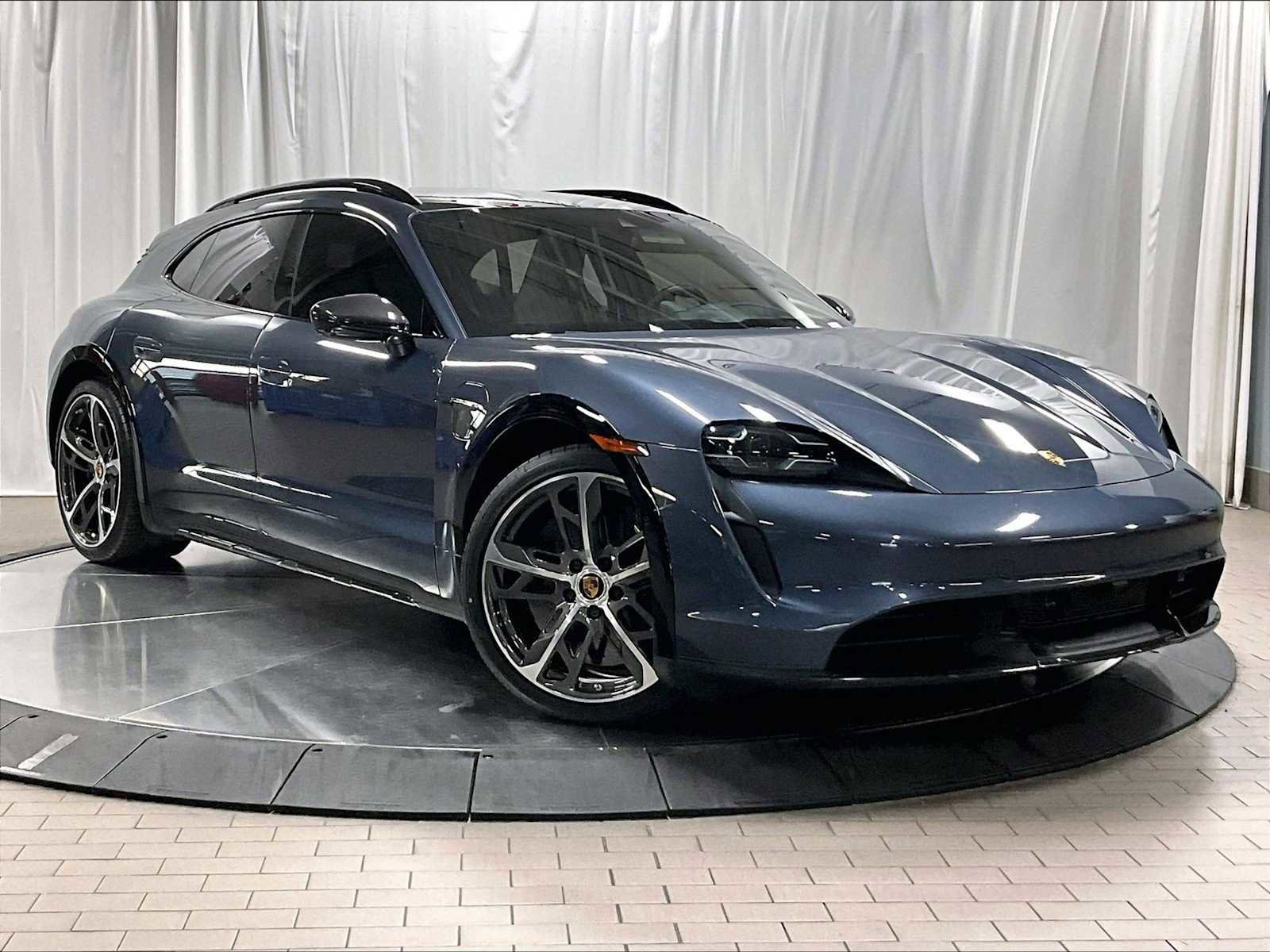 Used 2024 Porsche Taycan Turbo S image 11