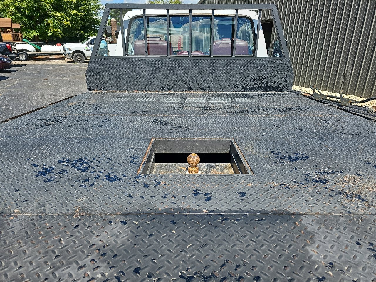 Used 1989 Ford F450 2WD Regular Cab Super Duty image 11