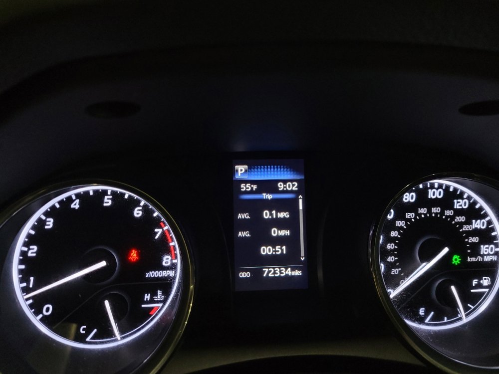 Used 2020 Toyota Camry LE image 23